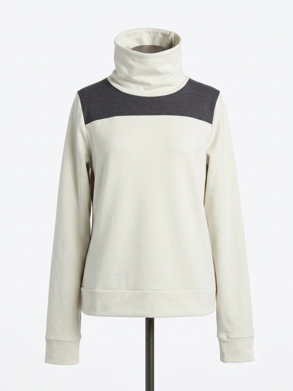 Oiselle Lux Cowl Neck Colorblock Pullover | Oat & Charcoal Heather | Size XS